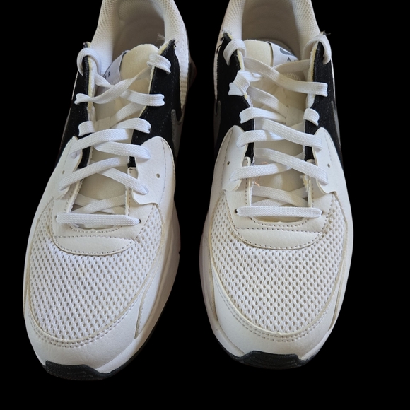 Nike Women's Athletic Shoes - White, Black, Pink - Picture 2 of 4